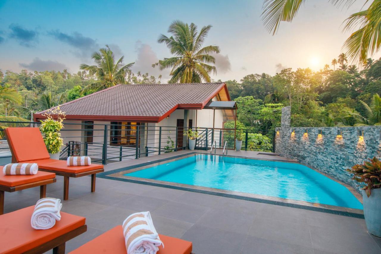Mimoza Mirissa Bed & Breakfast ภายนอก รูปภาพ